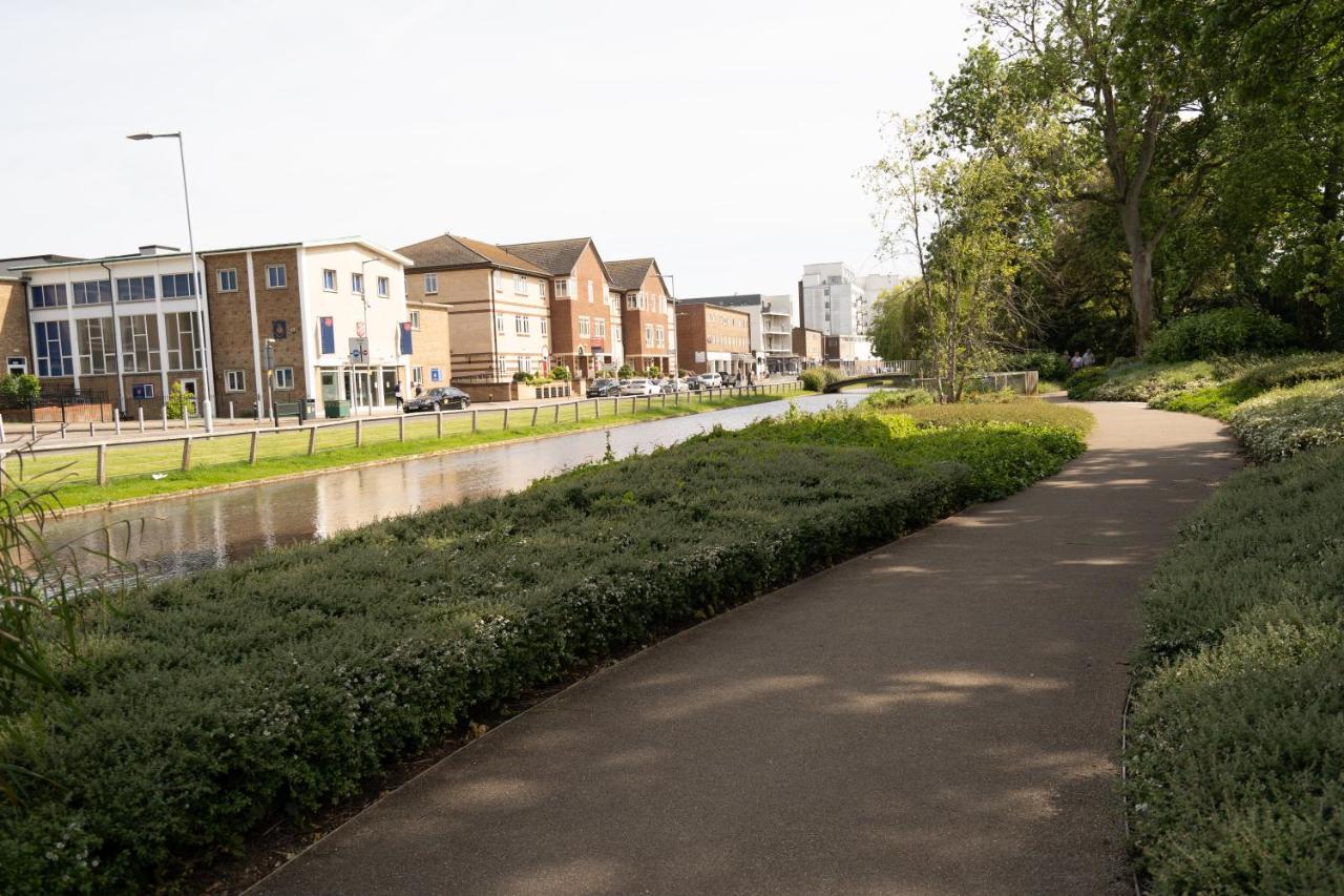 Hemel Apartments- Tranquil Haven Hemel Hempstead Eksteriør bilde